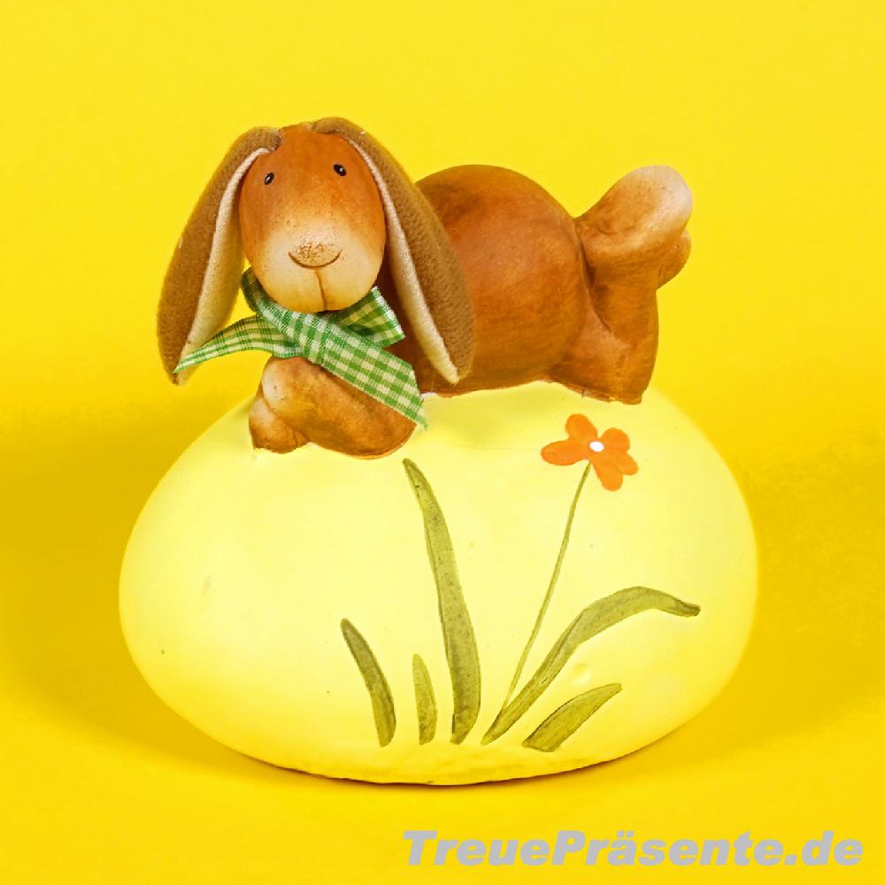 Osterdeko Hase auf Ei